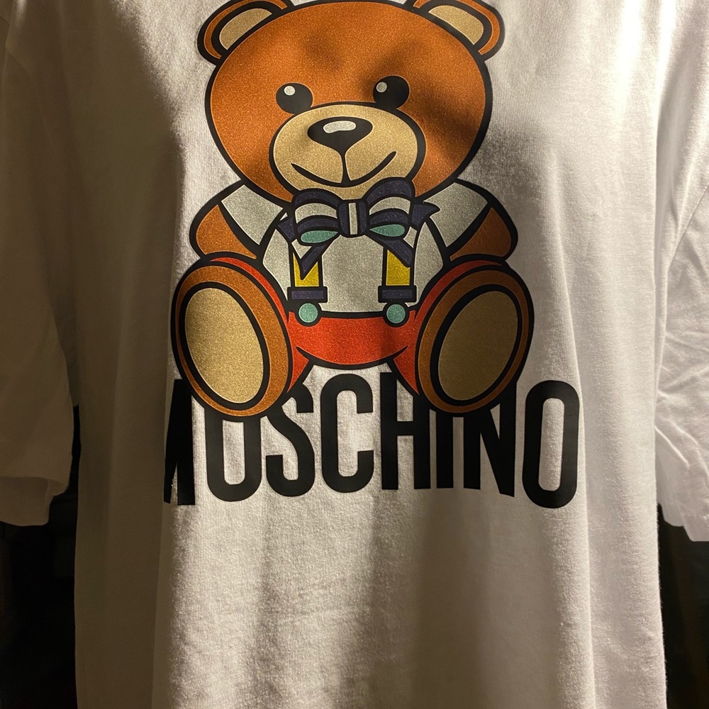 Looking for some graphic tees !!!